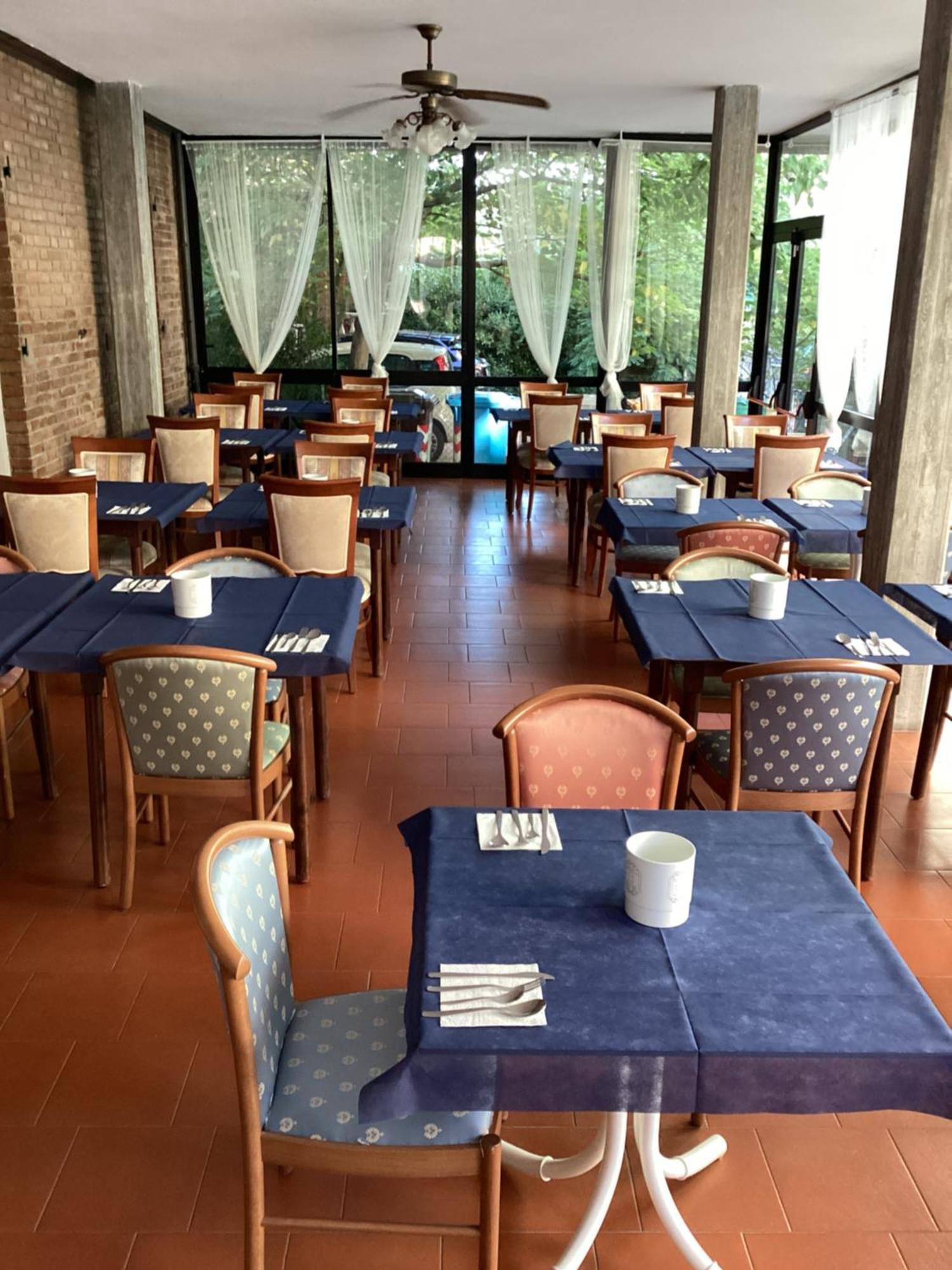 Hotel Villa Alexandra Bellaria-Igea Marina Exterior photo