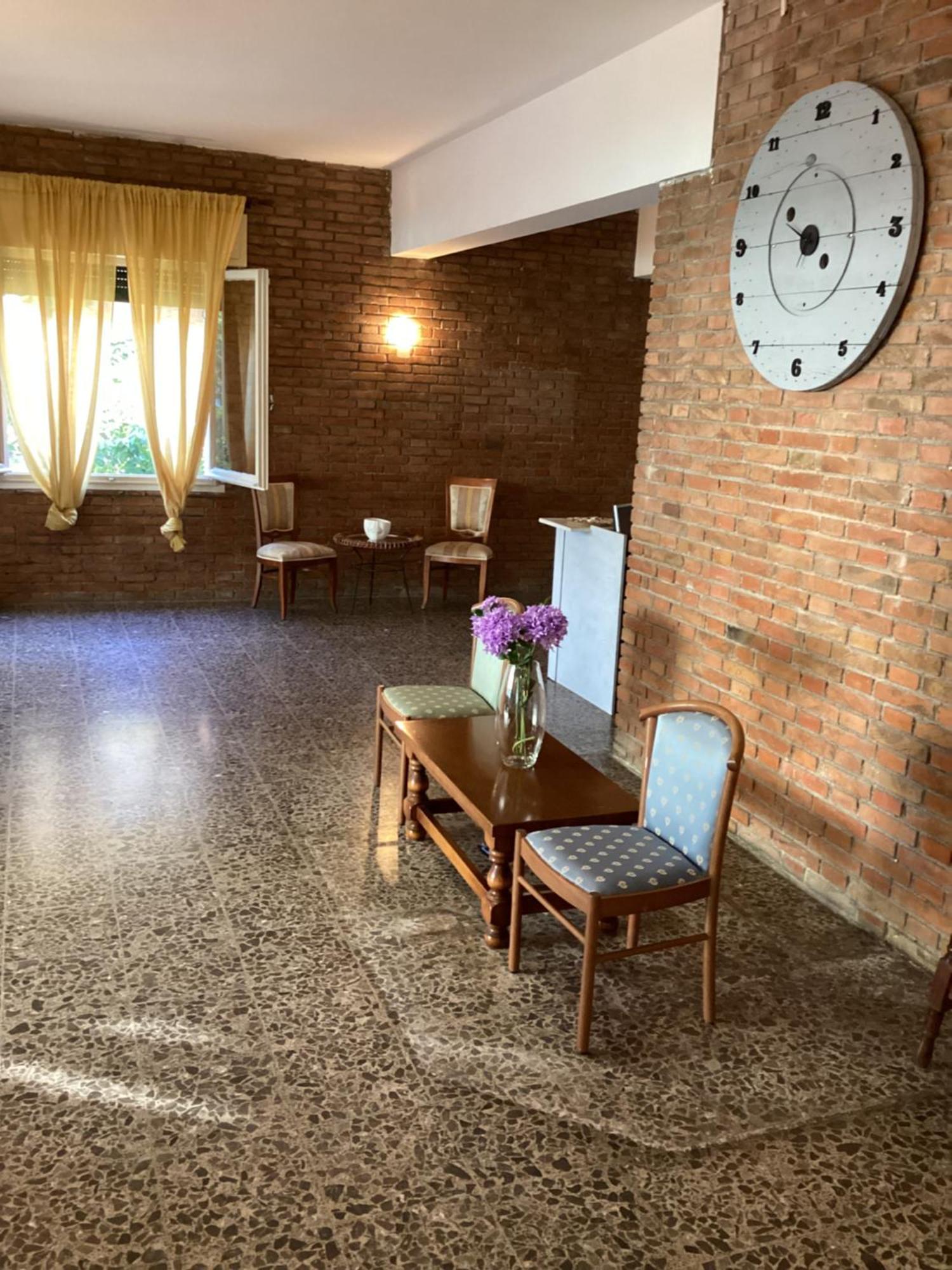 Hotel Villa Alexandra Bellaria-Igea Marina Exterior photo
